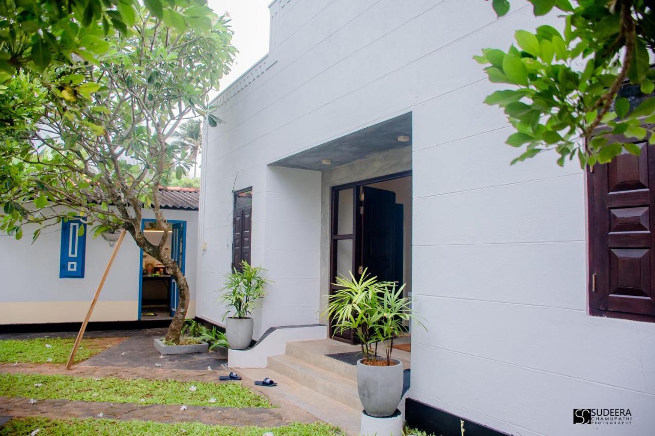 Blooming Polhena Bed & Breakfast Matara Exterior photo